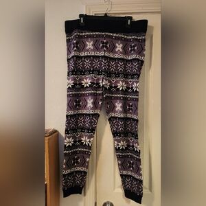 Torrid Black & White Snowflake Thick Knit Leggings Size 2